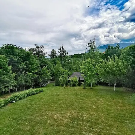 In Misevici - 10 Minutes From Sarajevo * Hadzici